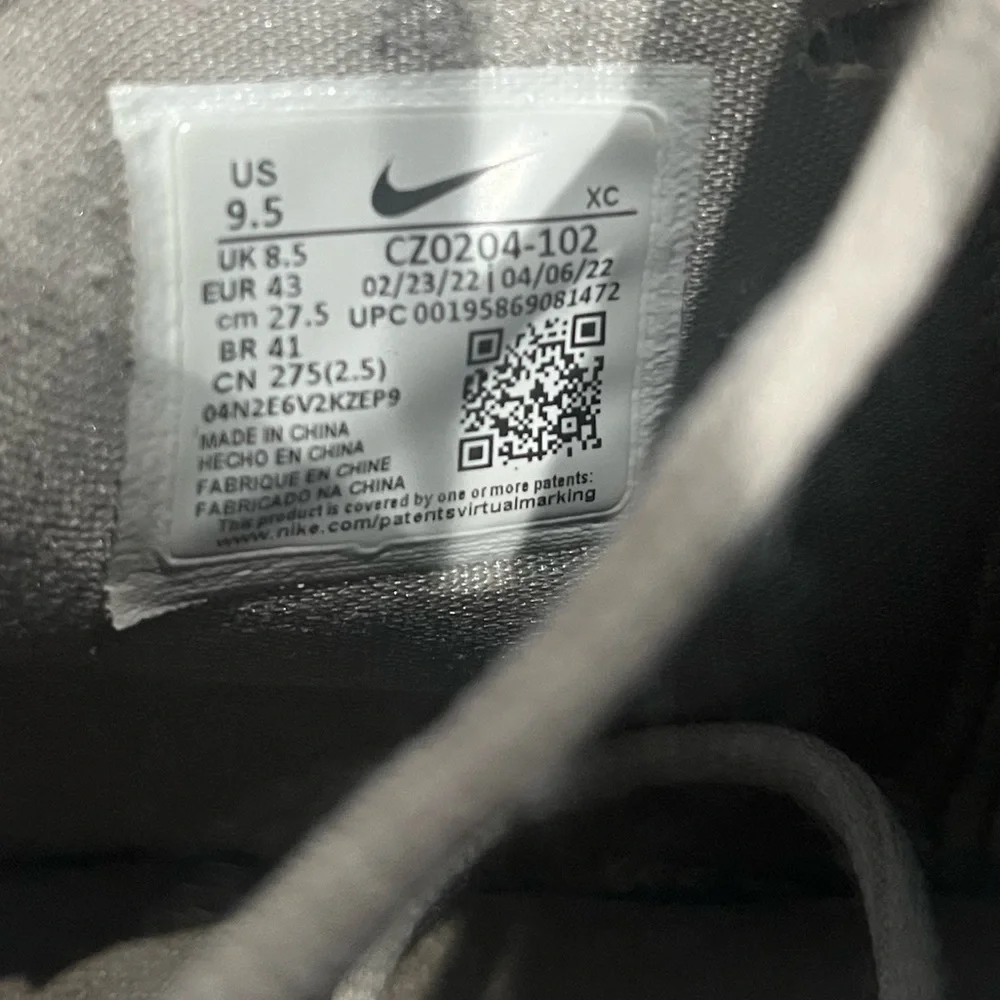 Nike Kyrie Infinity 